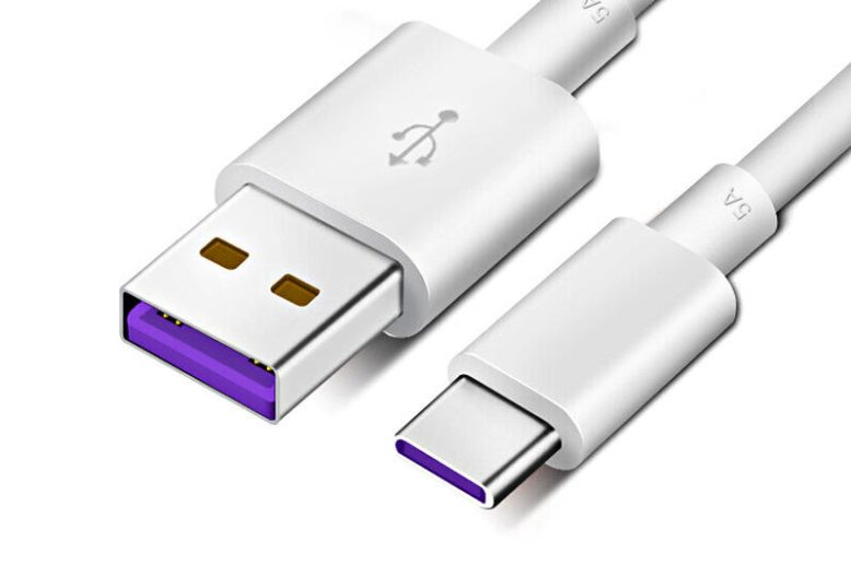 Custom USB 3-in-1 Charging Cable (2).jpg