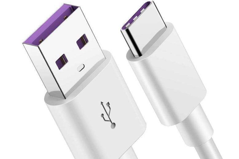 Custom USB 3-in-1 Charging Cable (3).jpg