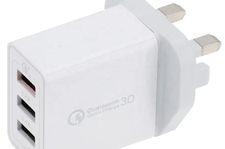 Mini USB Car Charger QC Dual Port (1)