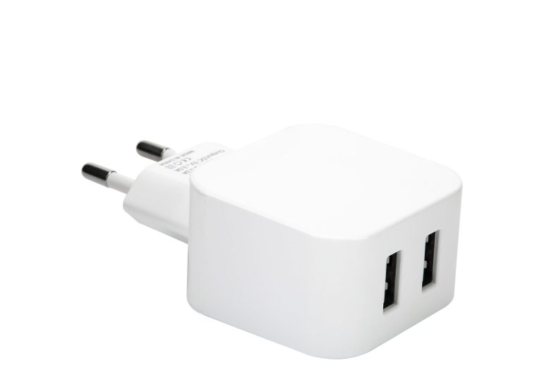 Wholesale Mobile Phone USB Wall Charger (4)